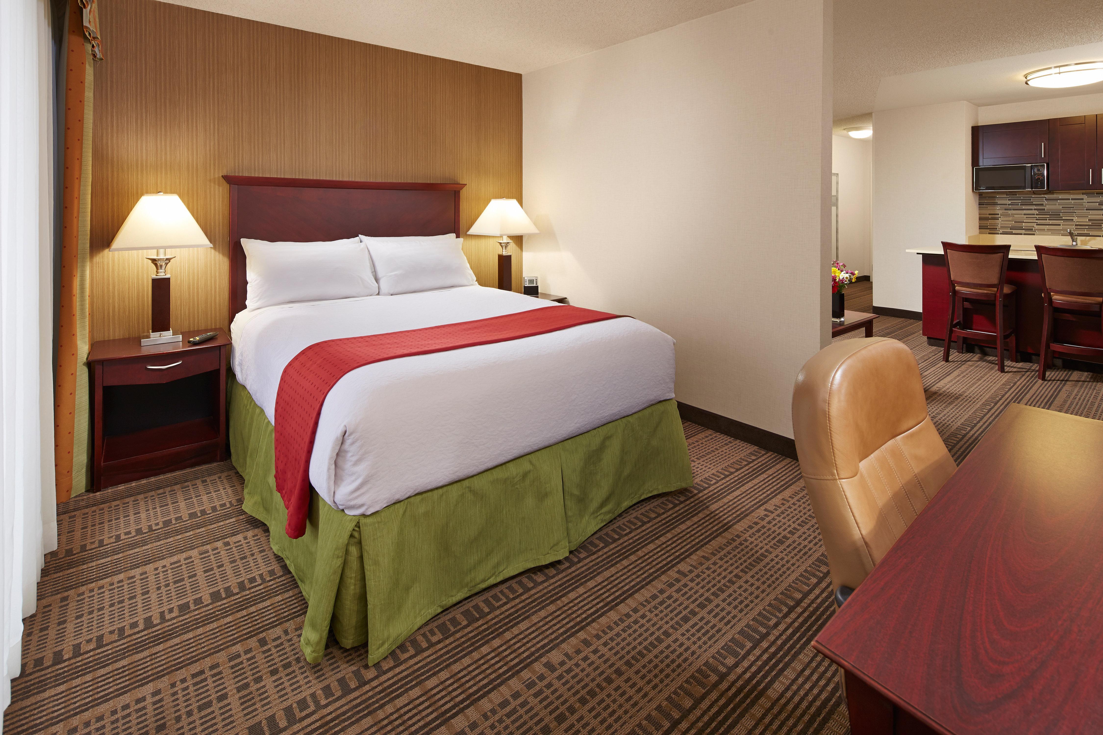 Holiday Inn & Suites Santa Maria By Ihg Exterior foto